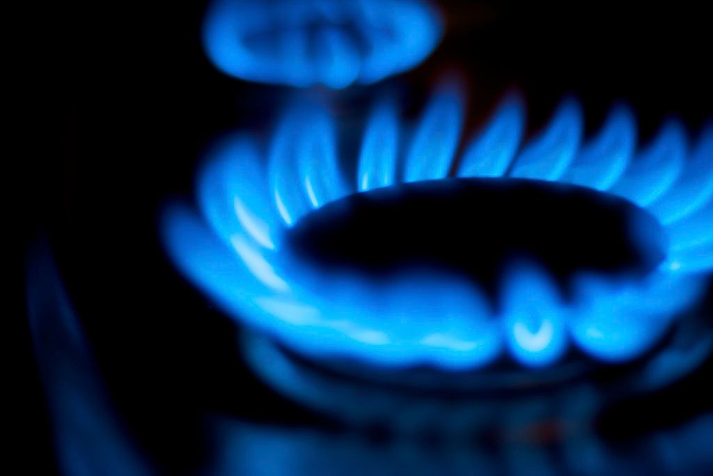 Kanadyjska firma naftowo-gazowa spala swój gaz ziemny, by zasilać wydobycie bitcoinów