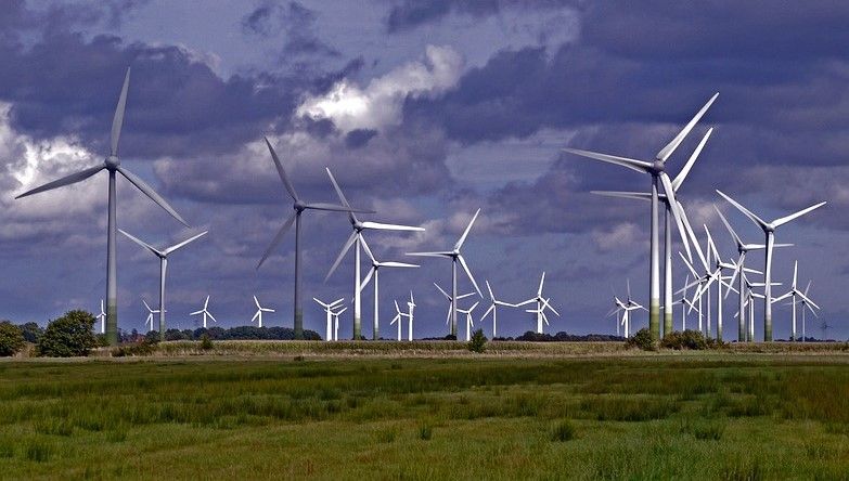 Kanadyjska firma energetyczna siłą wiatru wykopie bitcoiny