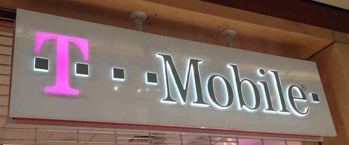 Trader pozywa T-Mobile za przyznanie hakerom kontroli nad jego kontem
