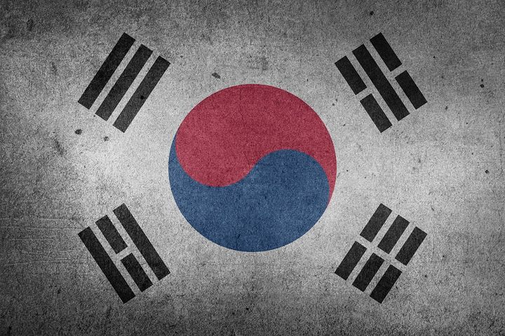 Korea Południowa przywołuje do porządku 12 krypto-giełd