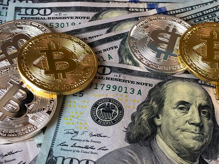 „Twórca” Bitcoina: „Mam więcej pieniędzy niż cały wasz kraj”